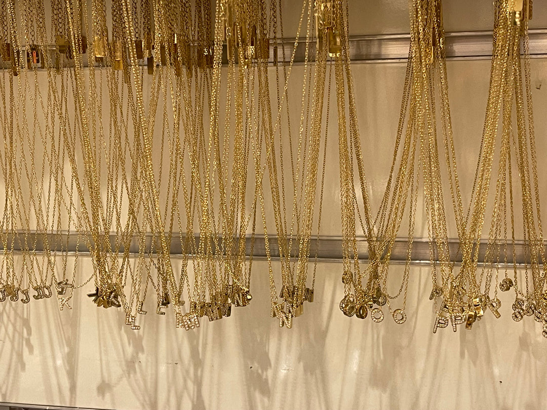 Collier chaîne lettre