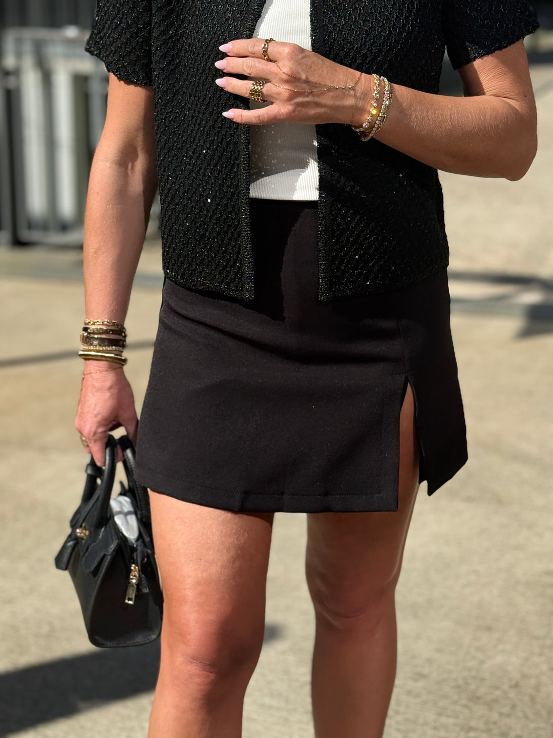 Jupe short courte fente côté NOIR 23063