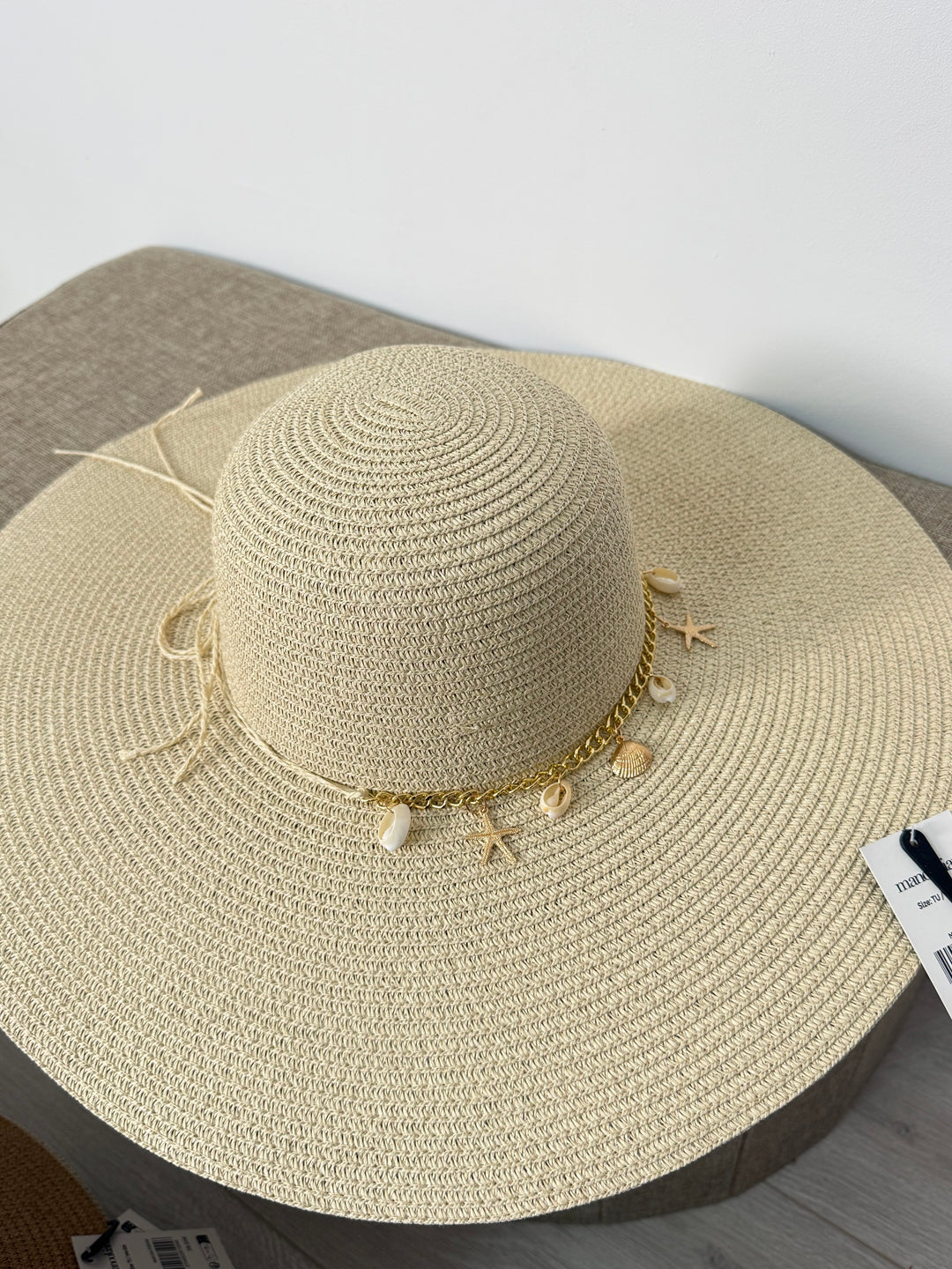 Chapeau N7