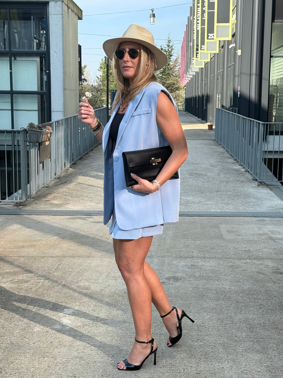 Jupe short portefeuille BLEU 3809 (taille petit)