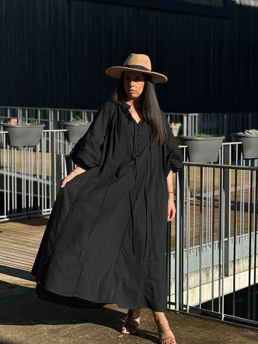 Robe noir bouffante /Qiu