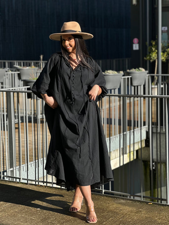 Robe noir bouffante /Qiu
