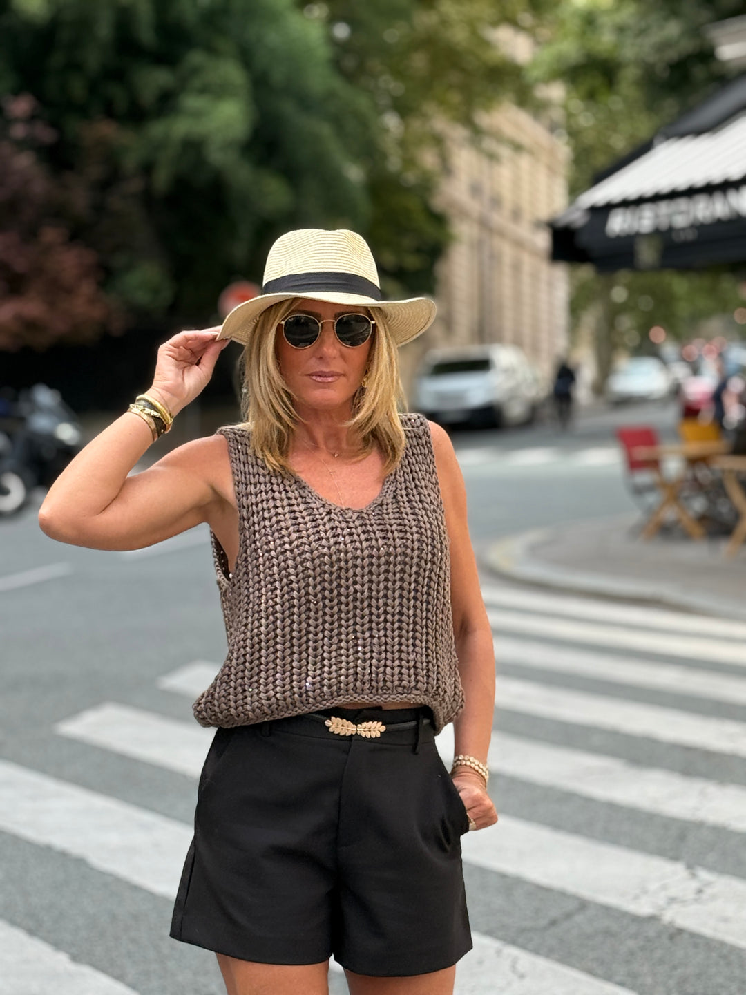 Pull sans manches strass 6024