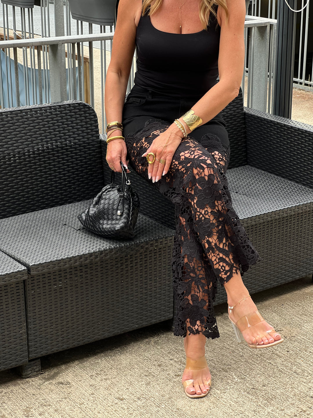 Jean noir aux dentelles 8212