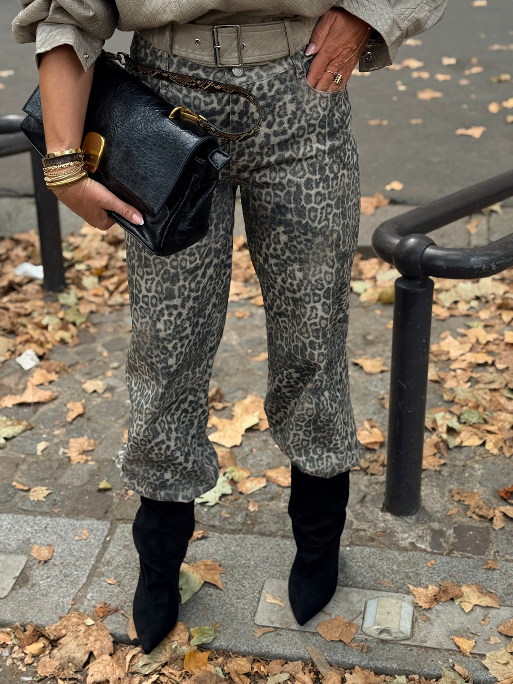Jean droite léopard WH0179