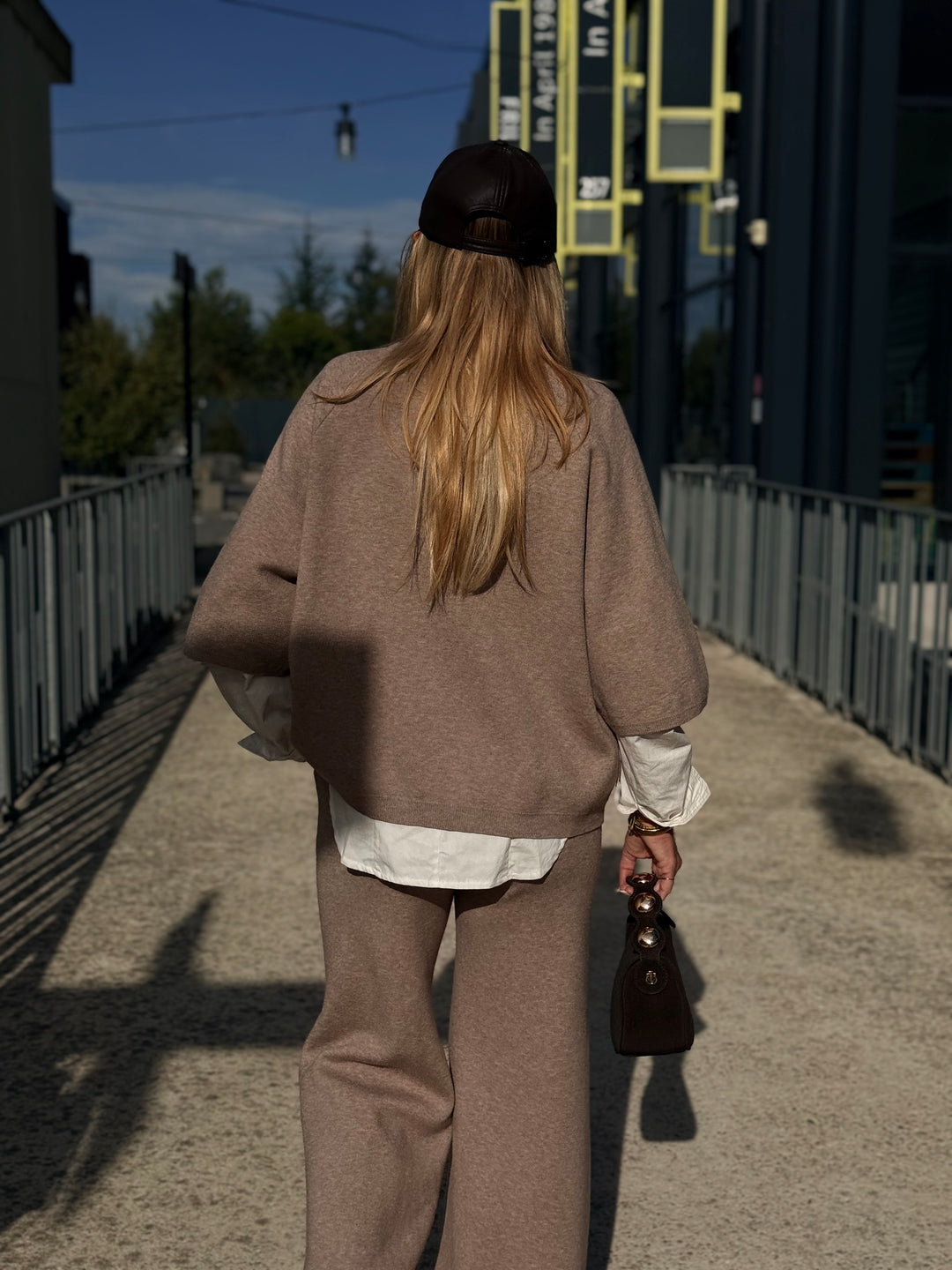 Ensemble En Maille Tshirt + Pantalon Taupe H896