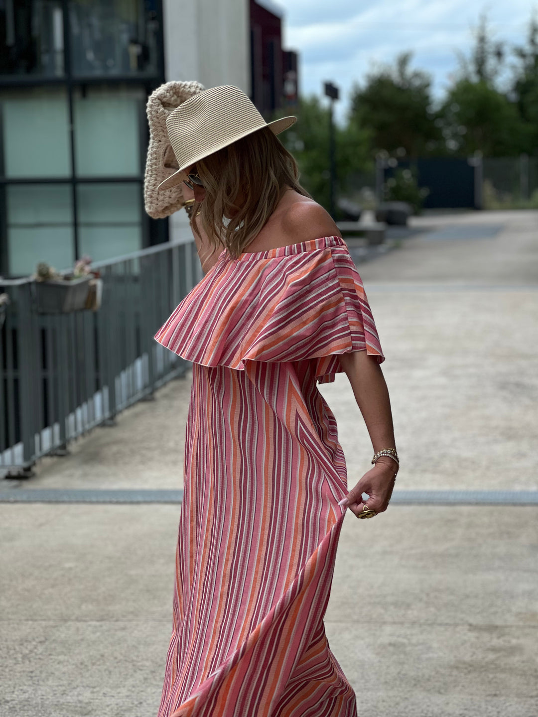 Robe Rayure col volant Abricot 06248