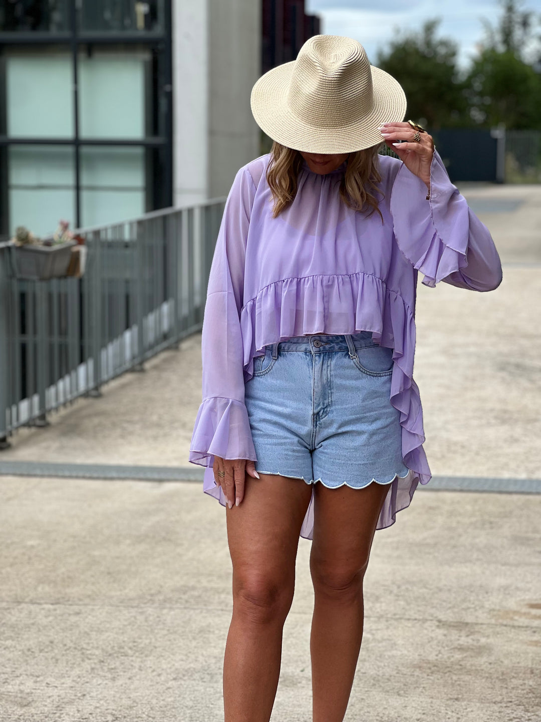 Blouse en voile long à l’arriere 9065 Lila