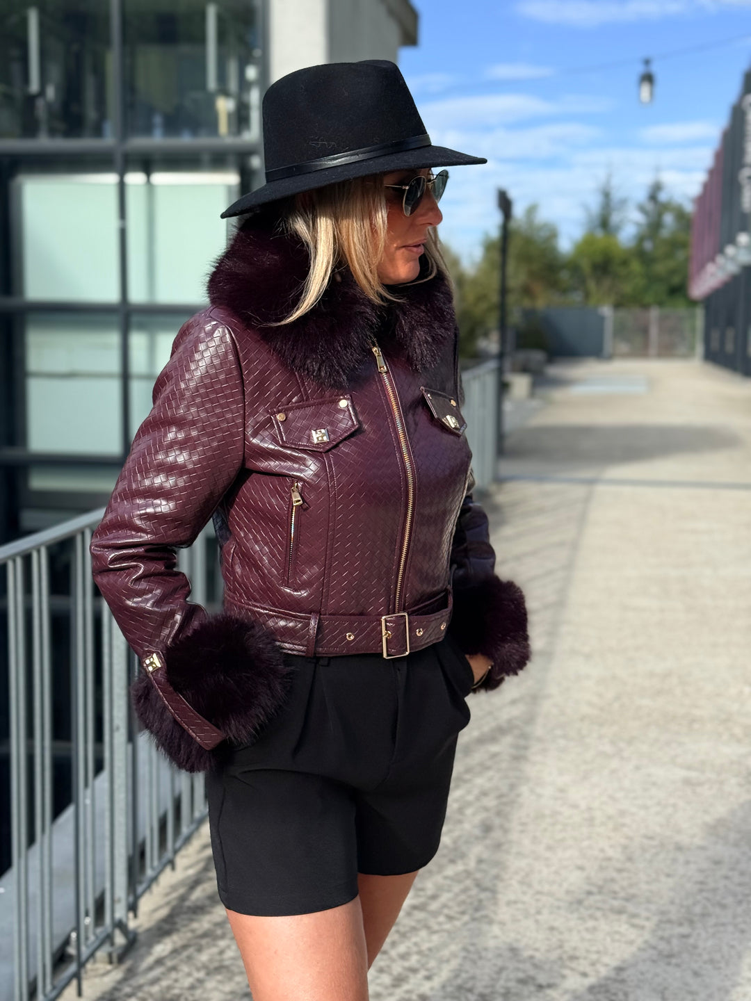 Veste similicuir matelassé fourrure bordeaux 70805