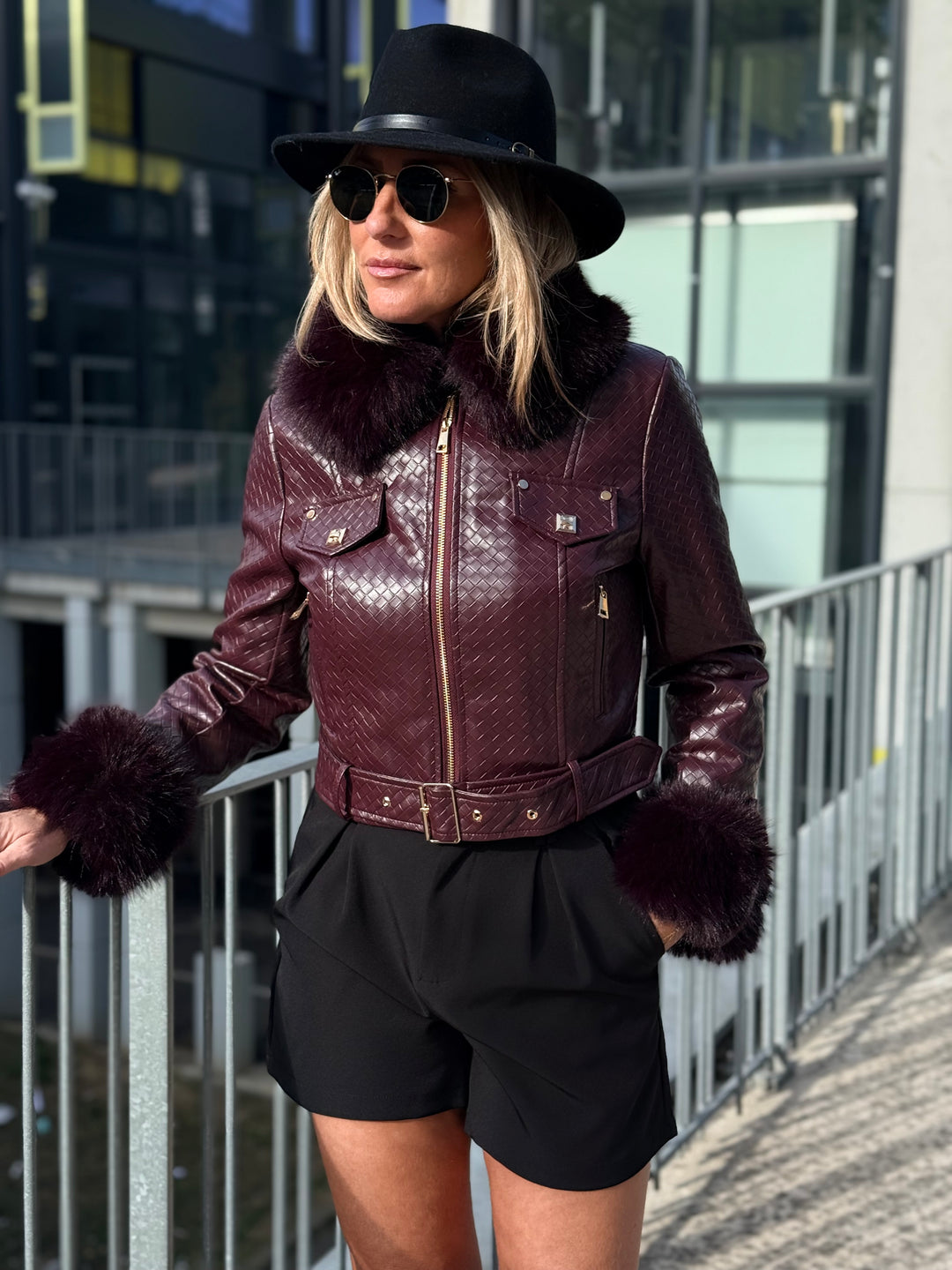 Veste similicuir matelassé fourrure bordeaux 70805