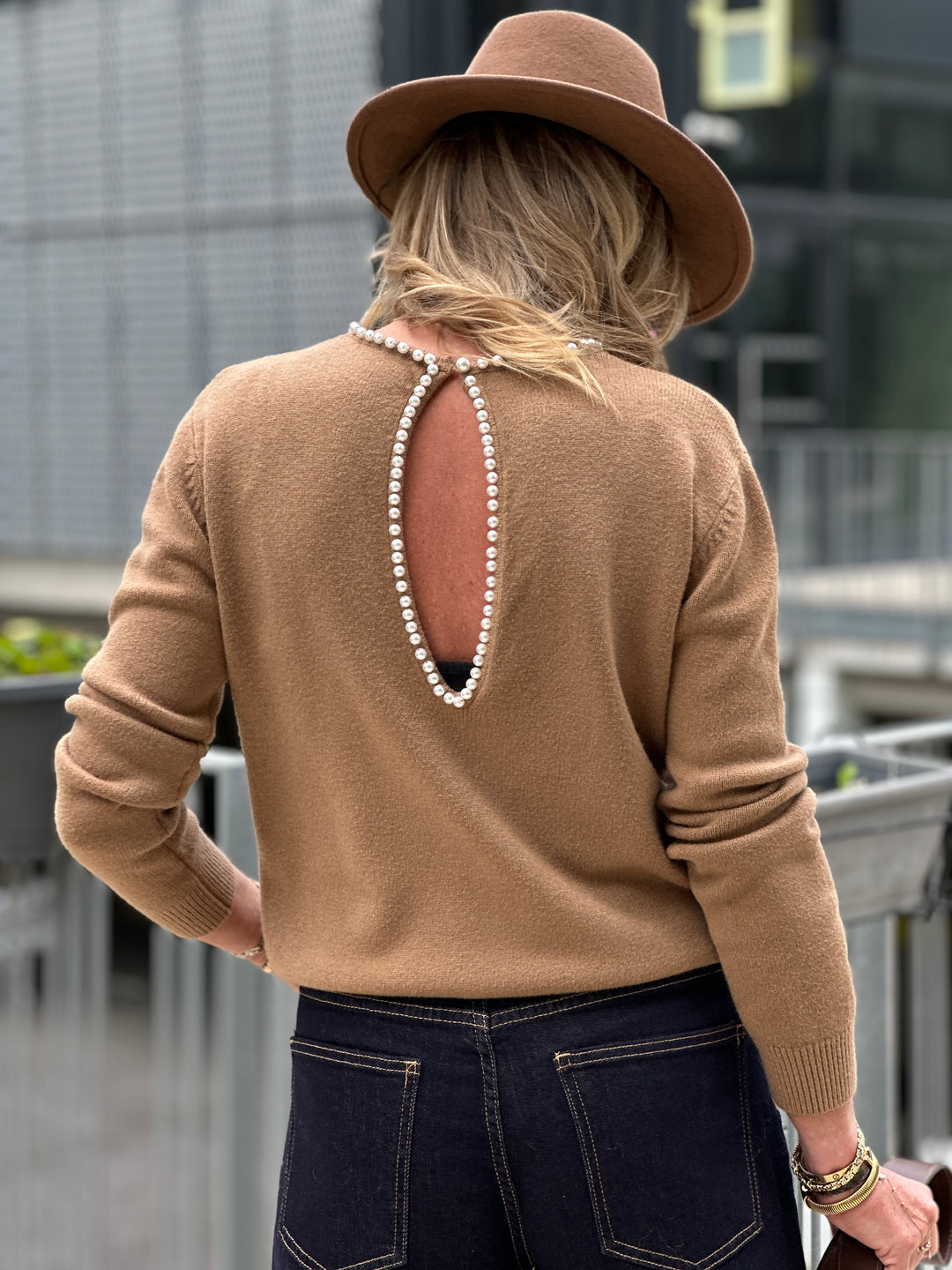 Pull perles Carla 5064