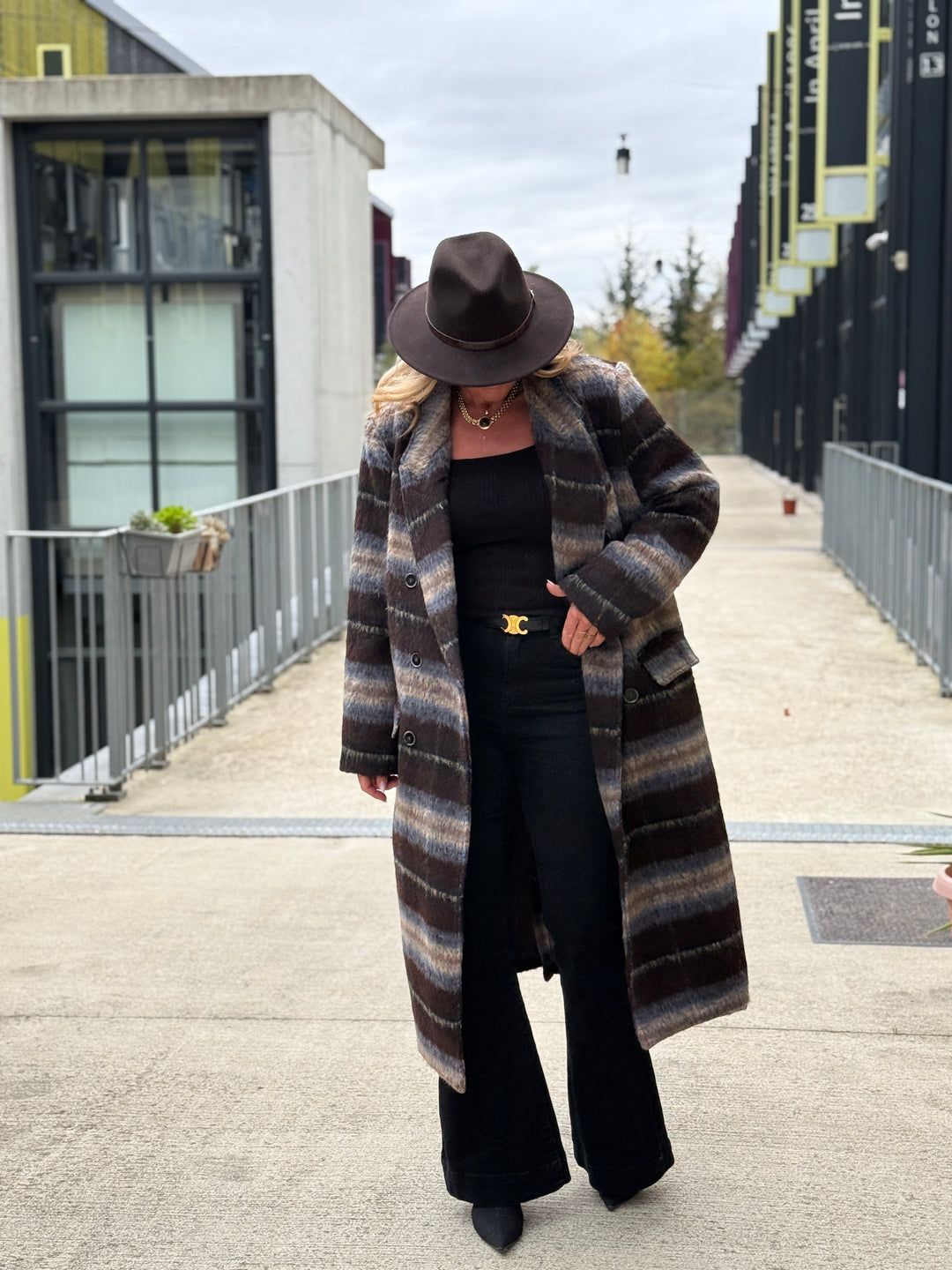 Manteau long carreaux choco W24768