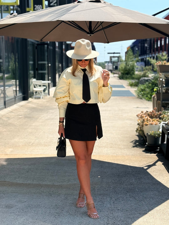 Chemise crop top JAUNE avec cravate 12915