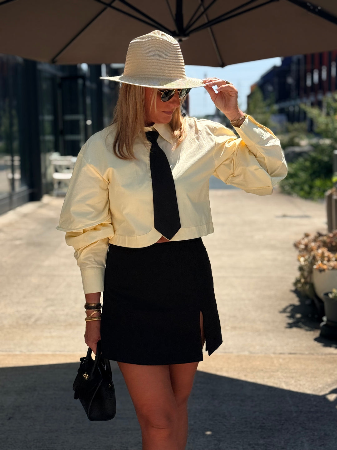 Chemise crop top JAUNE avec cravate 12915