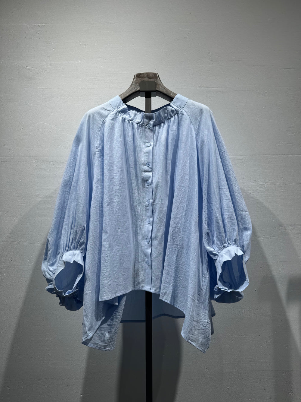 BLOUSE bouffante dos pliss/ C08590 bleu