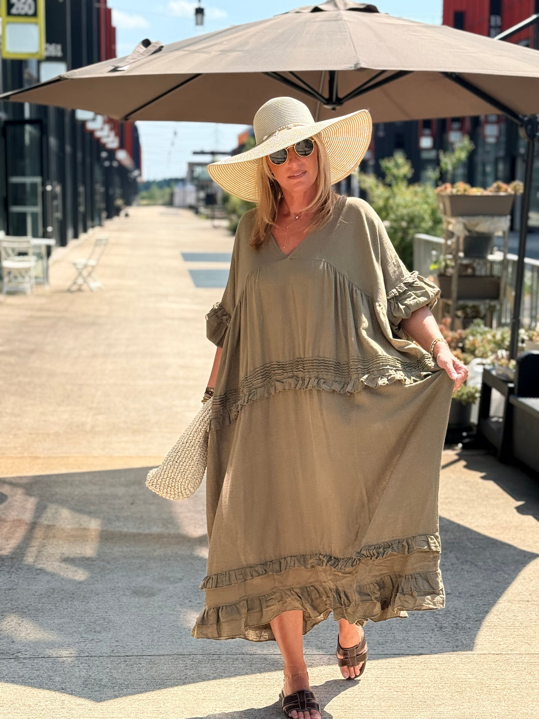 Robe kaki ample à volant 5524