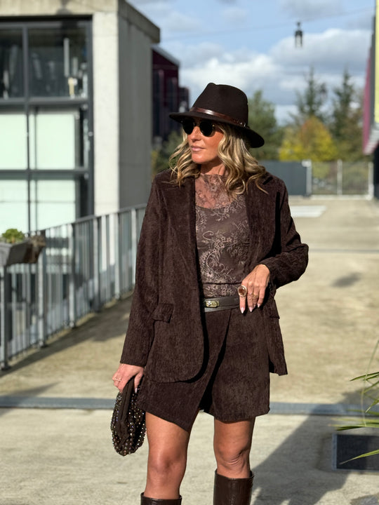 Jupe short velour simple