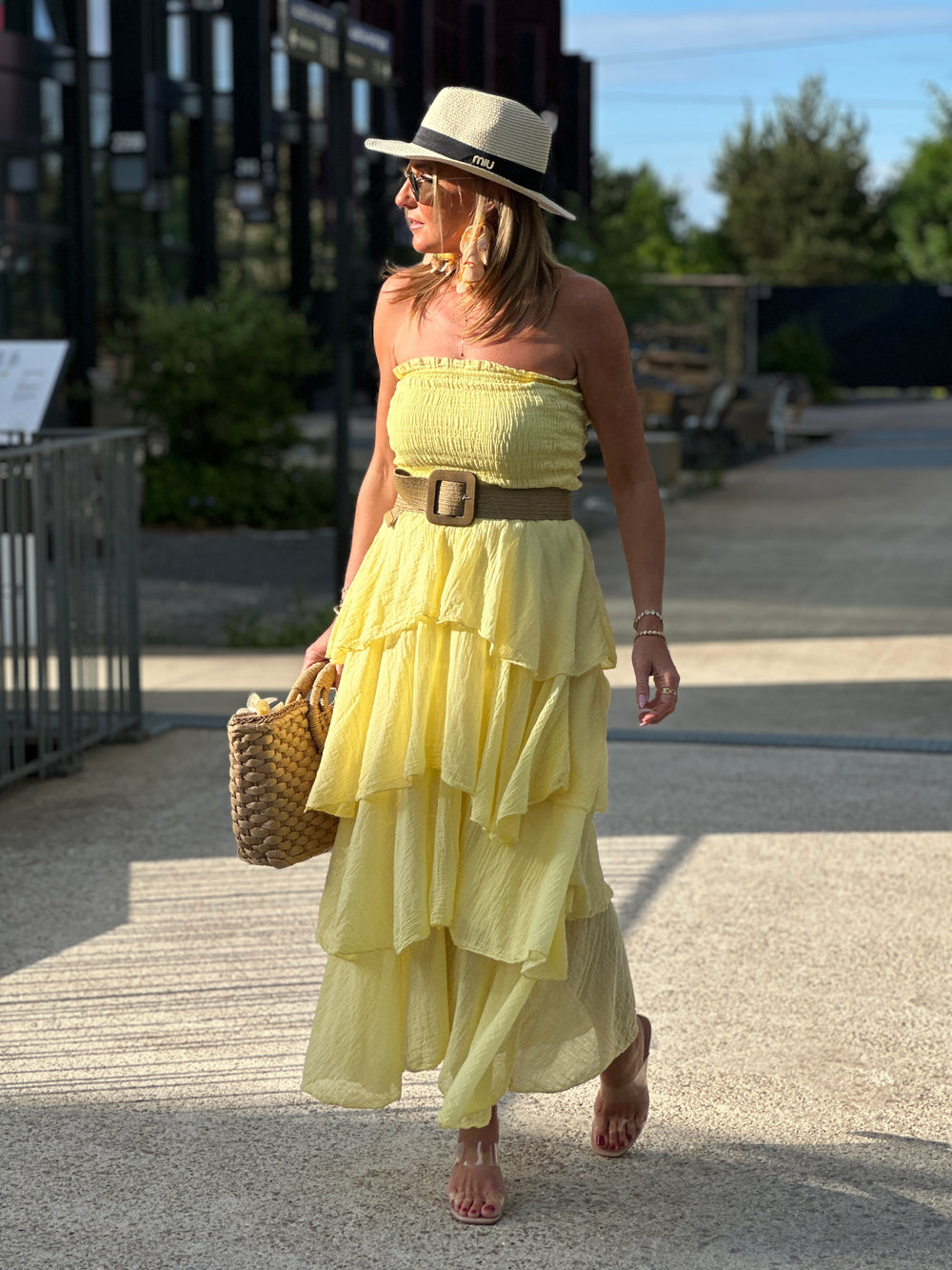 Robe bandeau volant 1683
