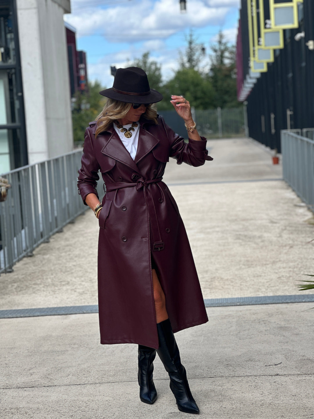 Trench long bordeaux similicuir 202108