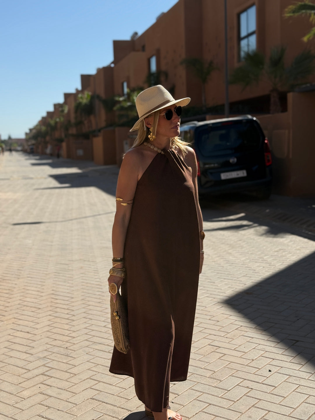 Robe Lin col perlé choco 9515