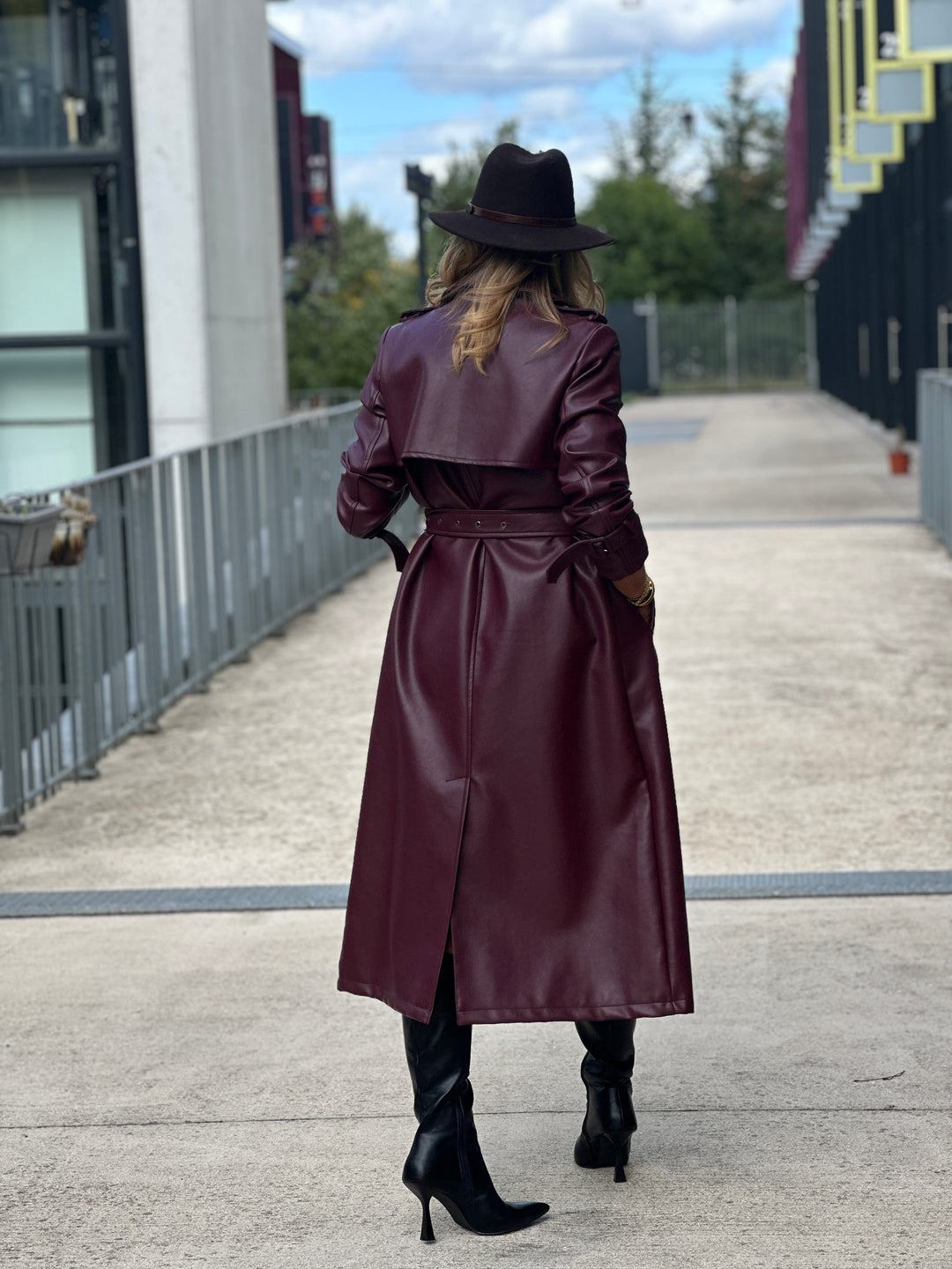 Trench long bordeaux similicuir 202108