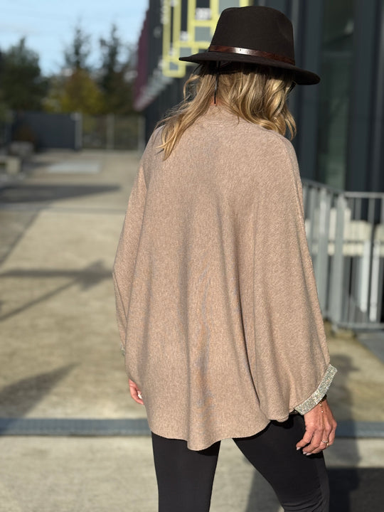 Pull poncho long manches strass 3831