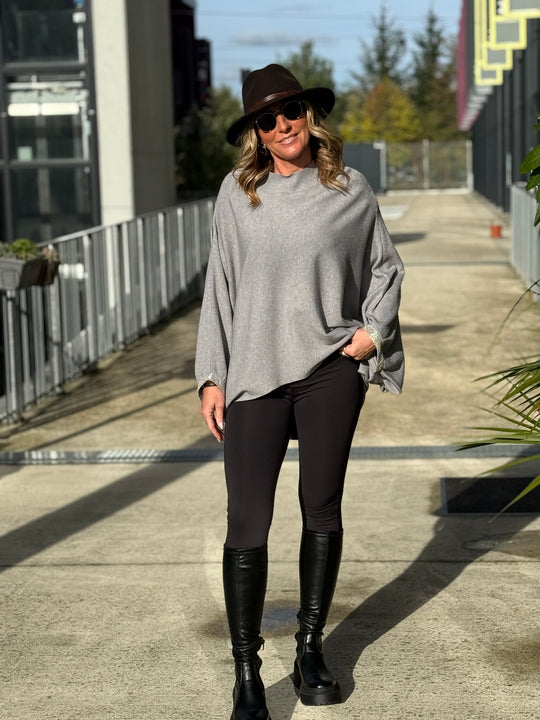 Pull poncho long manches strass 3831