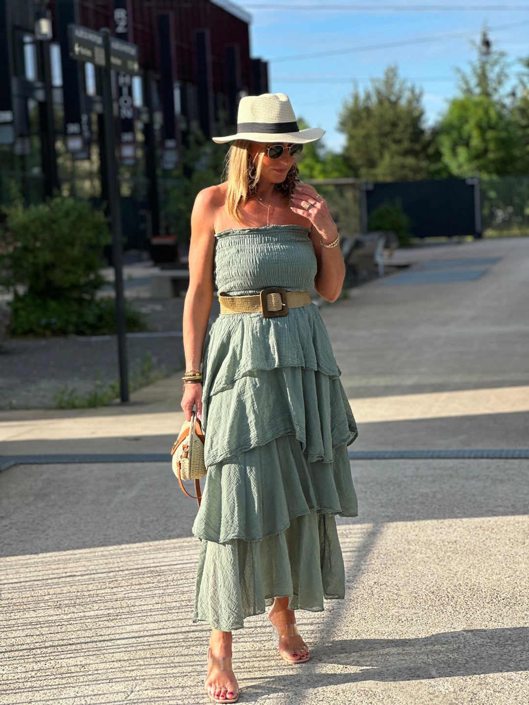Robe bandeau volant 1683