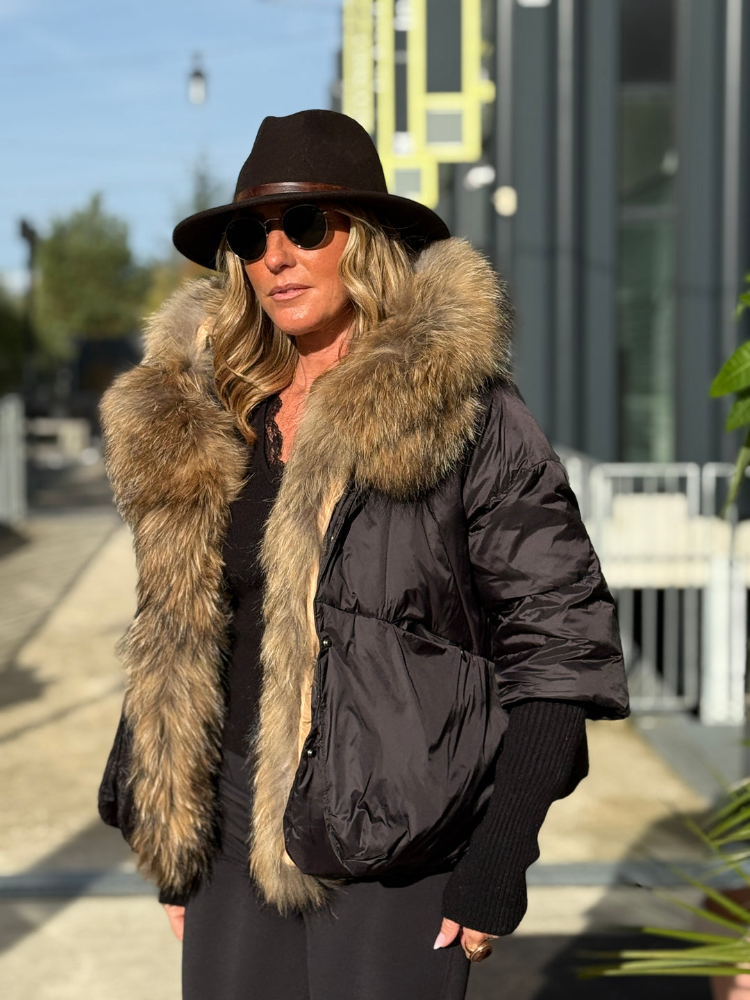 Doudoune court capuche renard