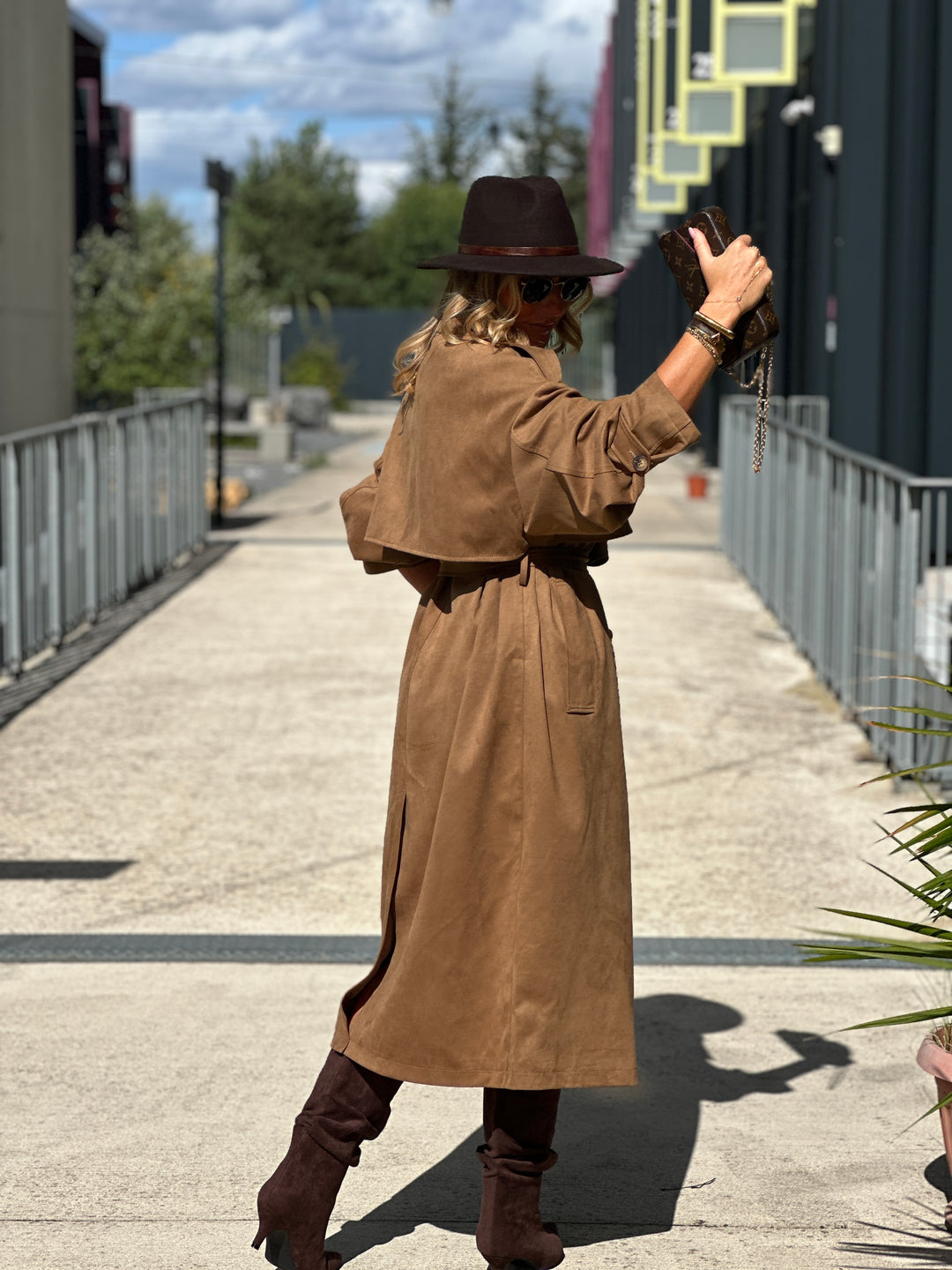 Trench suédine beige V10258