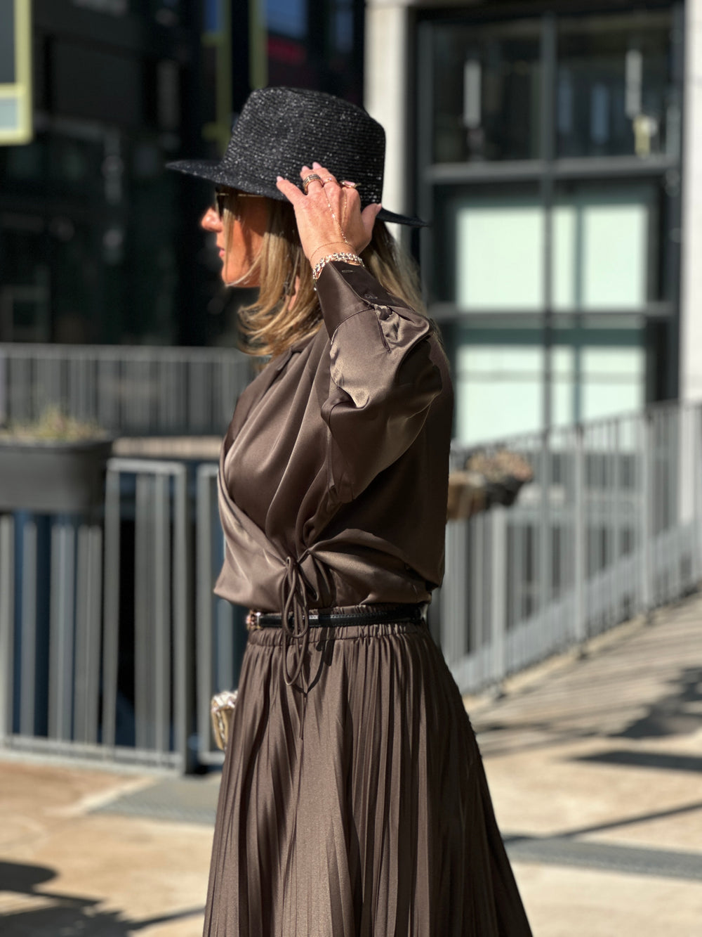Blouse satin Coffe pf332-1