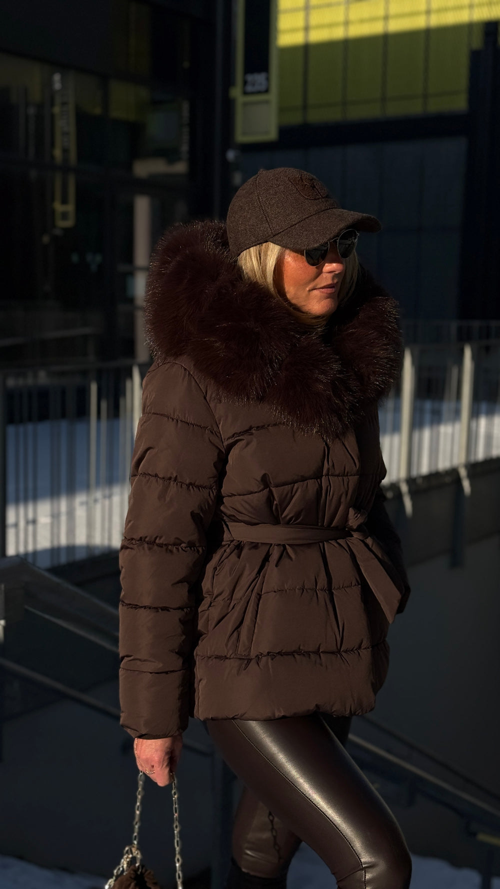 doudoune choco grand col fourrure w5006