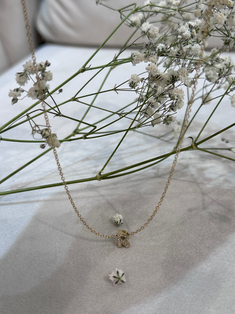 Collier chaîne lettre