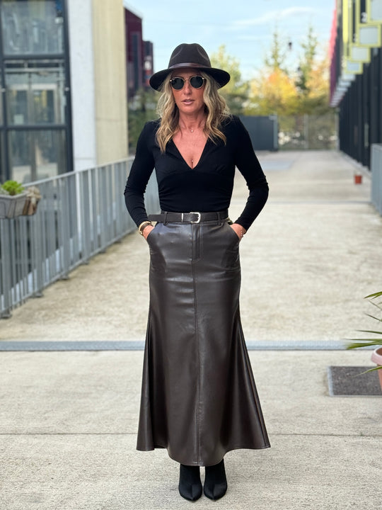 Jupe similicuir longue évasée Noir 2001
