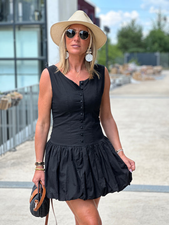 Robe noir volant 7869