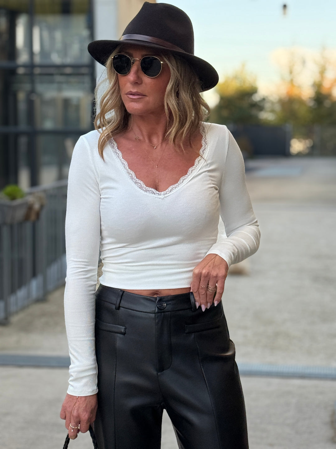 Top dentelle col V Blanc 20067