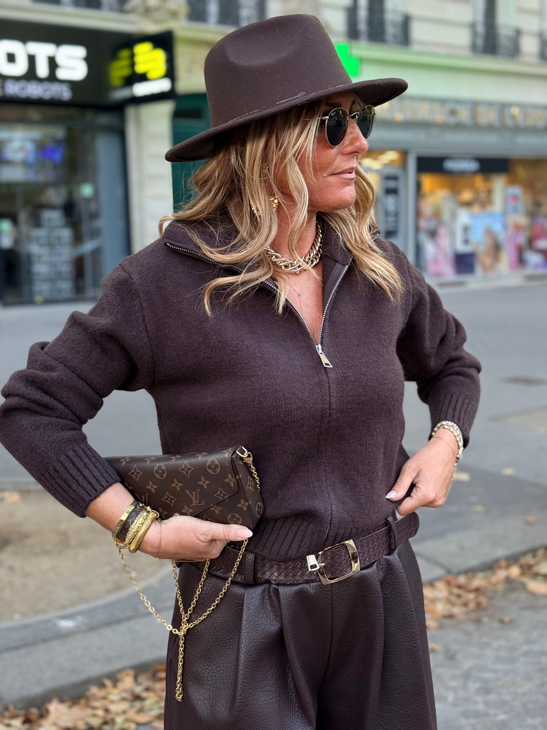 Pull manches longues zip