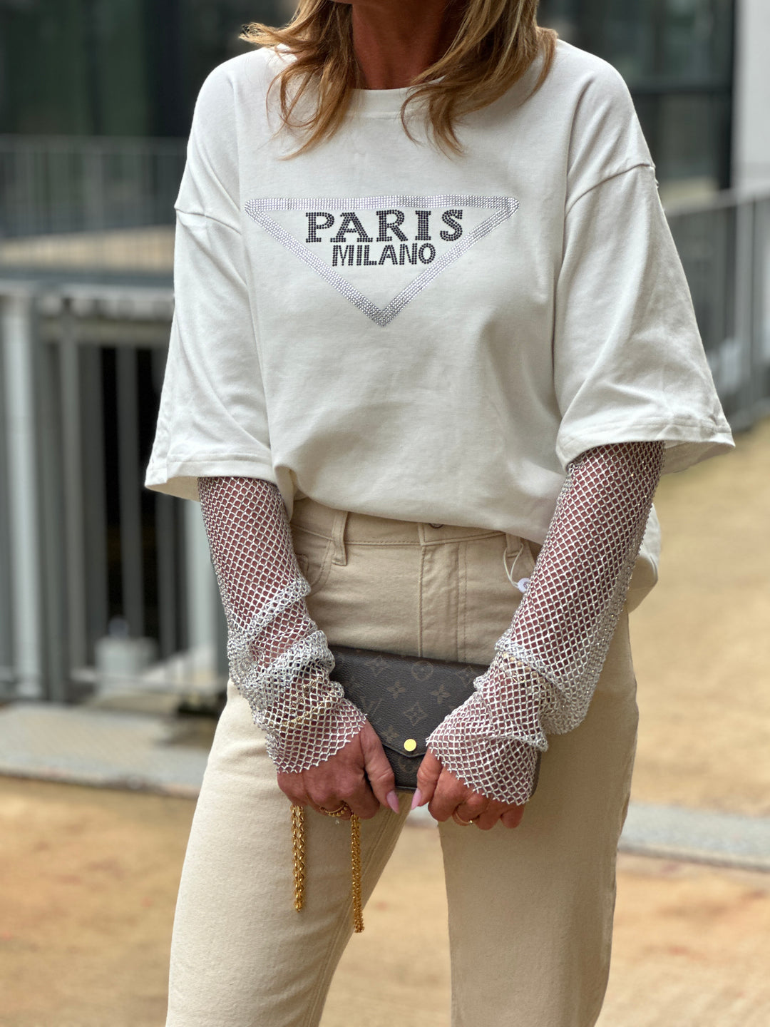 T-shirt blanc Paris manches strass