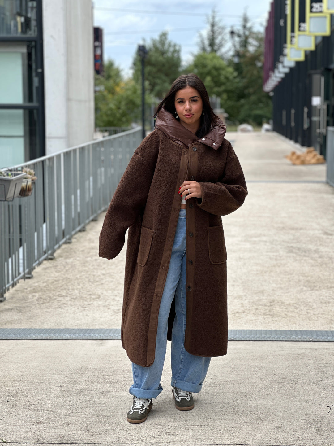 Manteau marron moumoute avec capuche OX9099