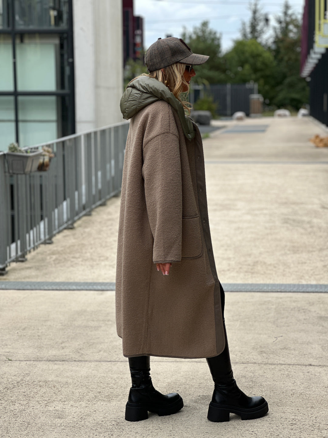 Manteau Taupe moumoute avec capuche OX9099