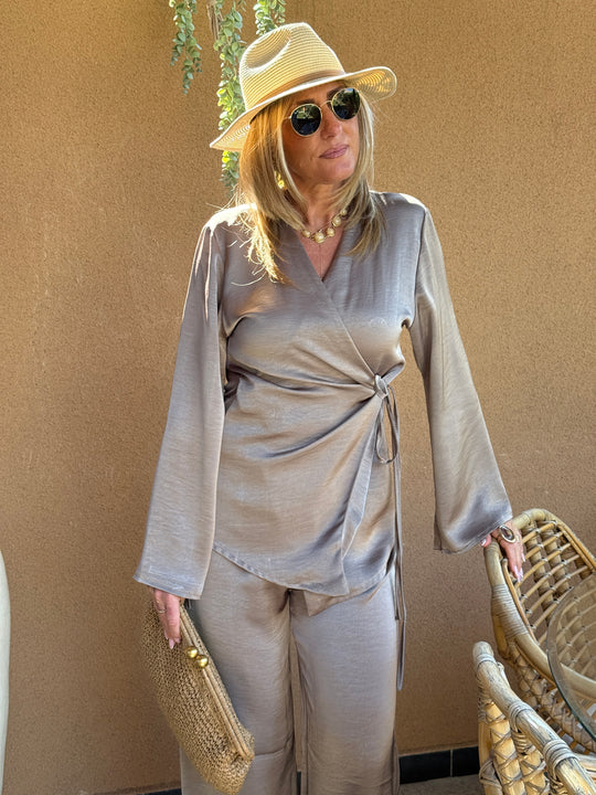 Ensemble satin blouse + pantalon SOFIA