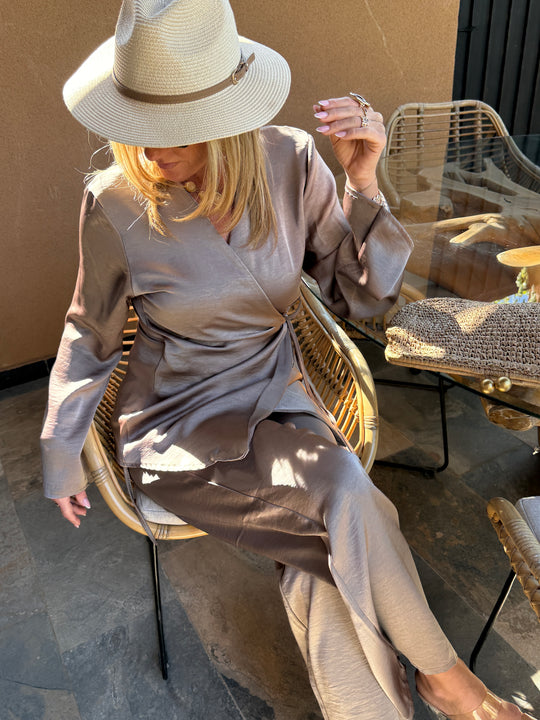 Ensemble satin blouse + pantalon SOFIA