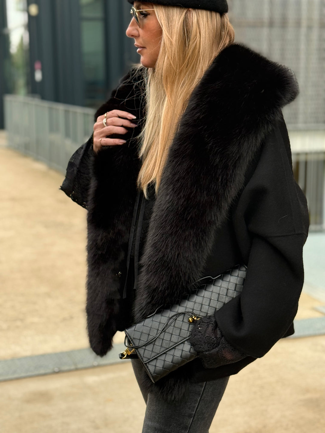Manteau laine bandes fourrures Noir