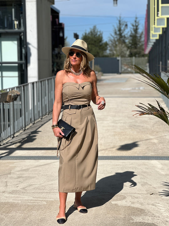 Ensemble bustier jupe taupe EC2375