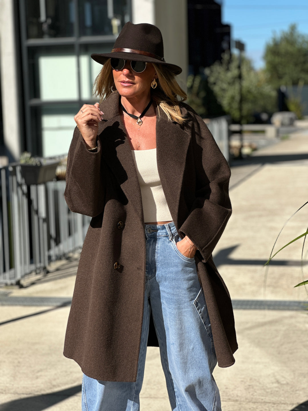 Manteau choco genoux boutons Laine 010 (95cm)
