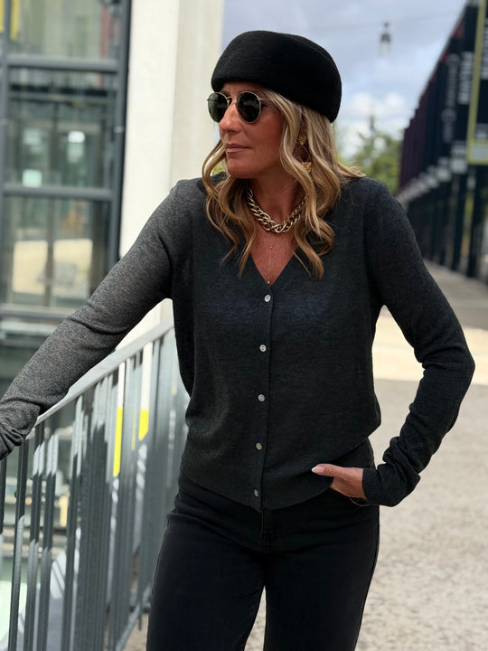 Gilet laine simple col V 2033 Gris