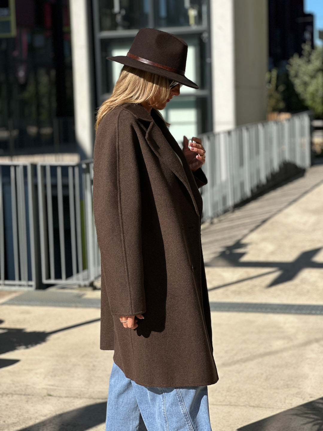 Manteau choco genoux boutons Laine 010 (95cm)