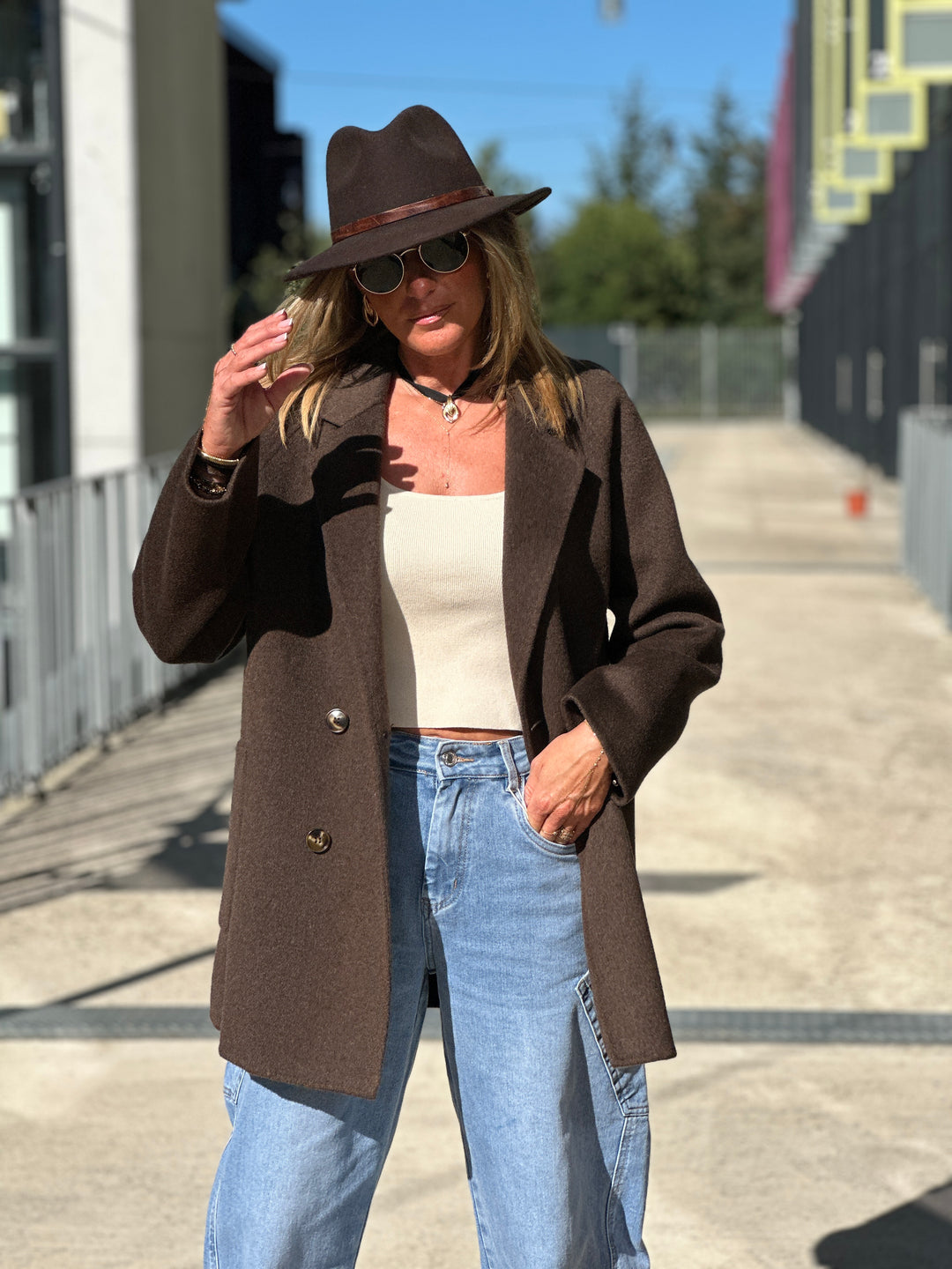 Manteau longueur fesses choco 011 (80cm)