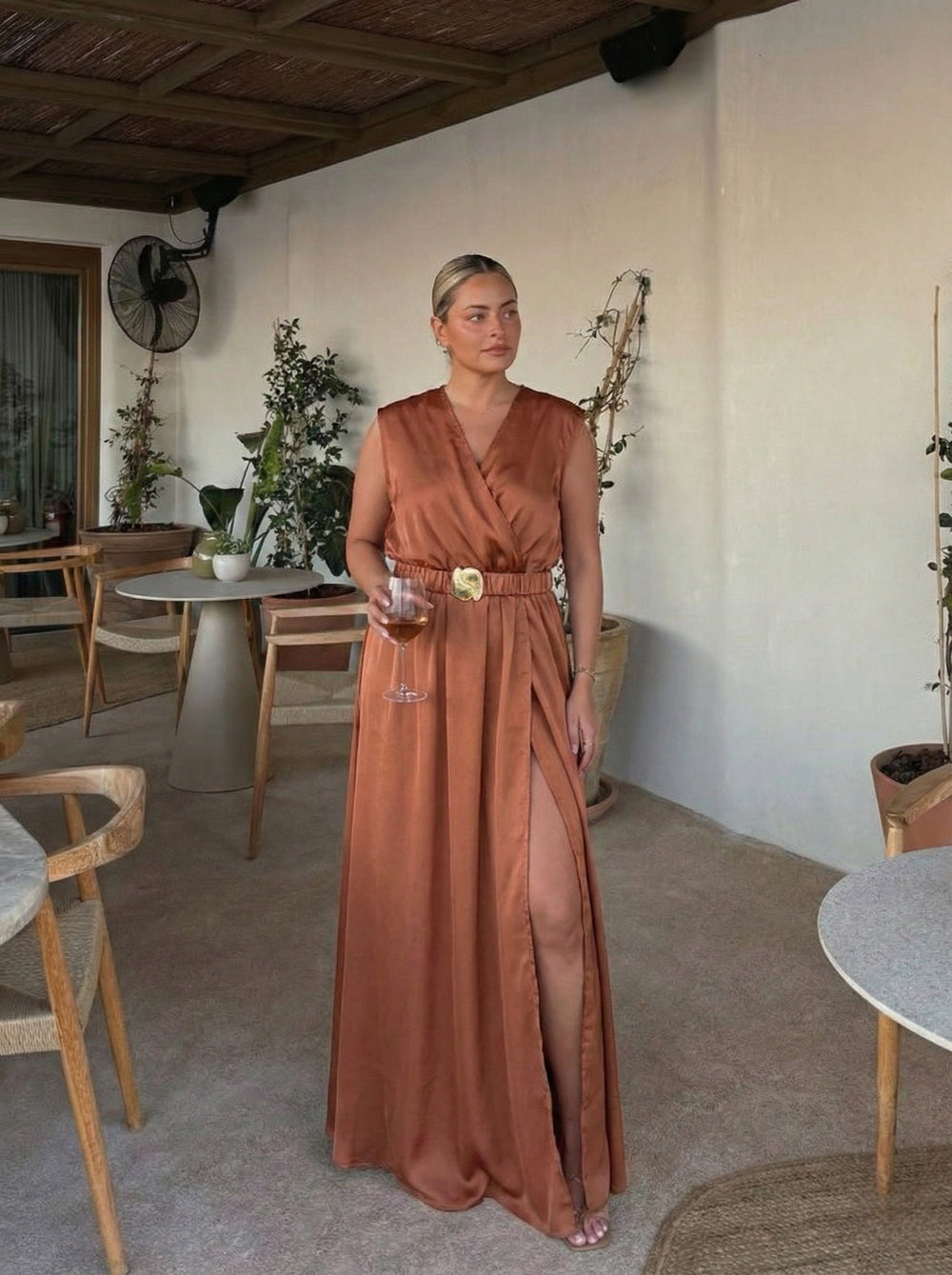 Robe longue sans manches ceinture rouille (grande taille) 9526