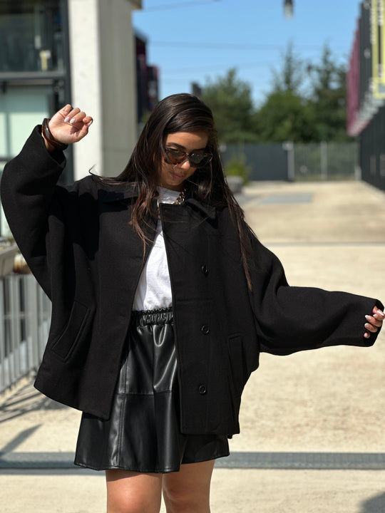 Manteau manches chauve souris noir 2336